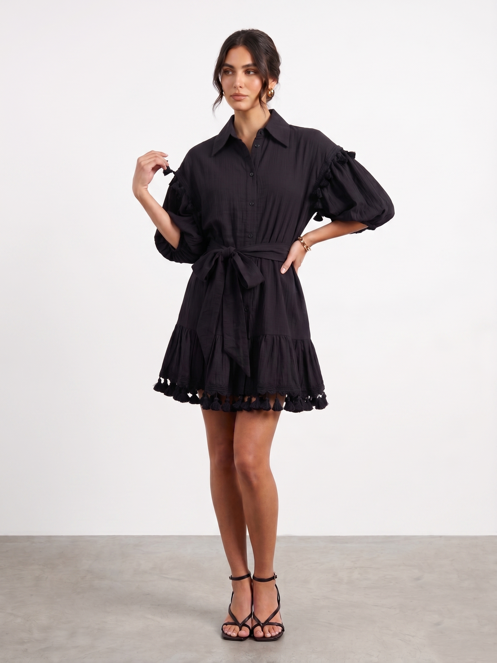 VESTITO CON NAPPINE