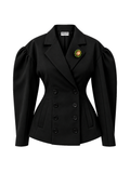 BLAZER DOPPIOPETTO SAGOMATO CON SPILLA GIOIELLO