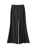 PANTALONI CON SPACCO FRONTALE